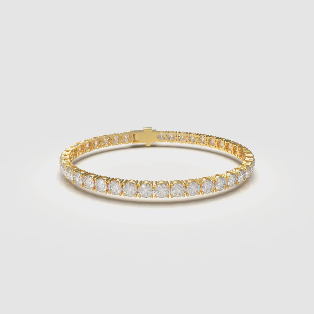 Tennis bracelet with lab grown diamonds